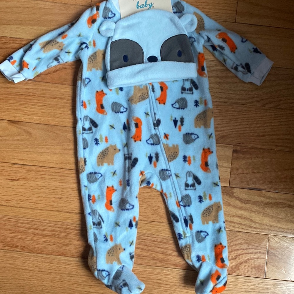 Footed pajama with hat